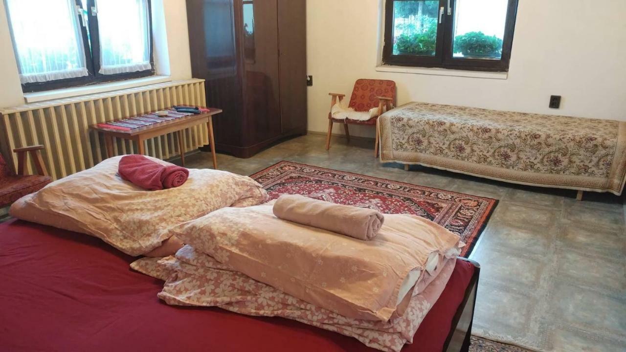 Oncsa Vendeghaz Hotel Gyongyos Luaran gambar